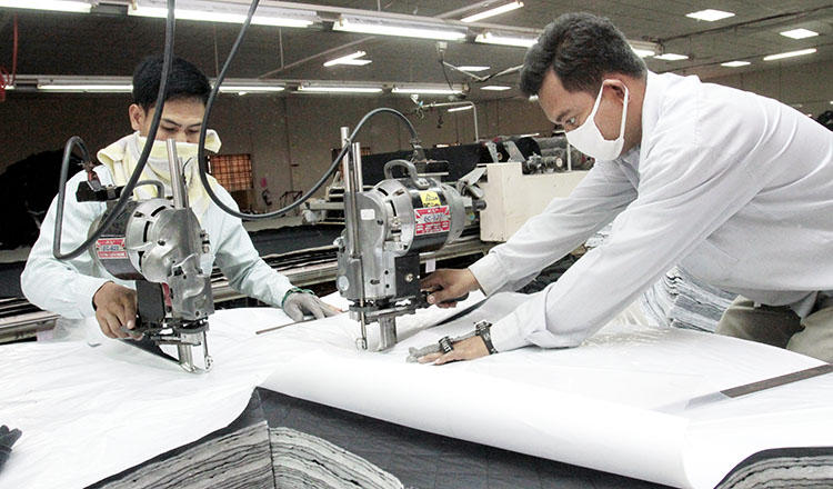 Cambodia’s GFT exports surge 16 percent to over $11 billion